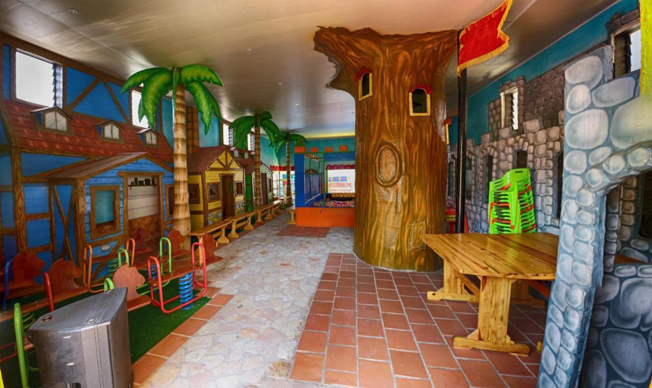 Hotel Castillo Resort Сан Хил Екстериор снимка