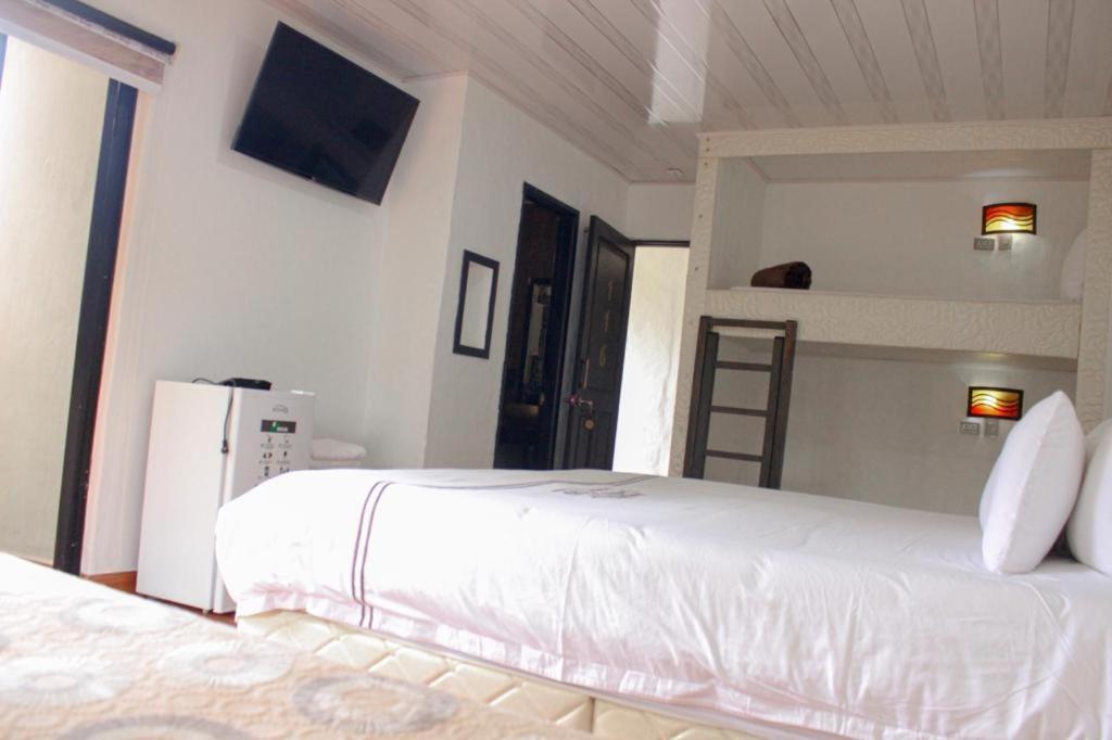 Hotel Castillo Resort Сан Хил Екстериор снимка